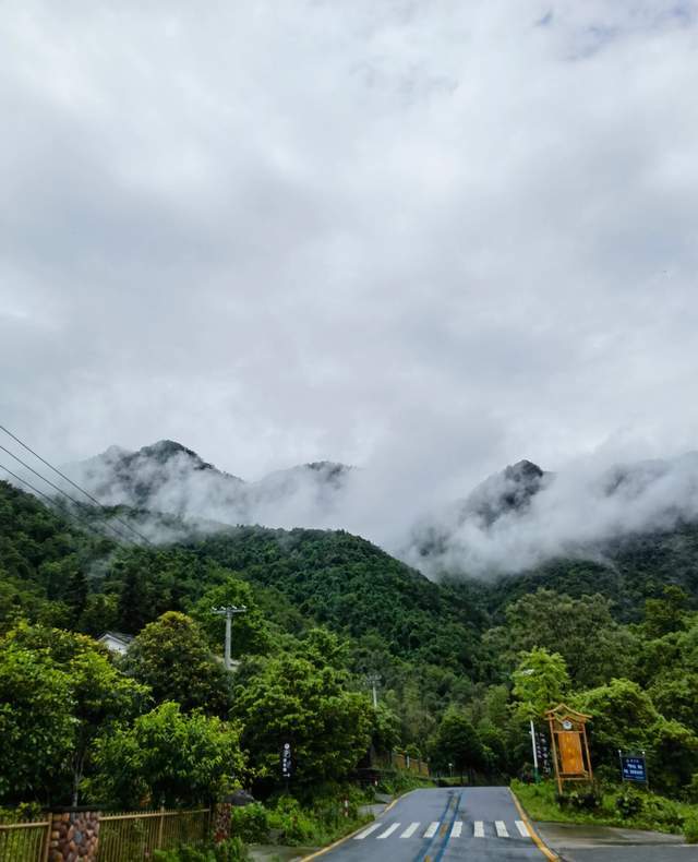 西这些山五一假期快安排打卡吧！z6尊龙·中国网站山野美景看江(图2)