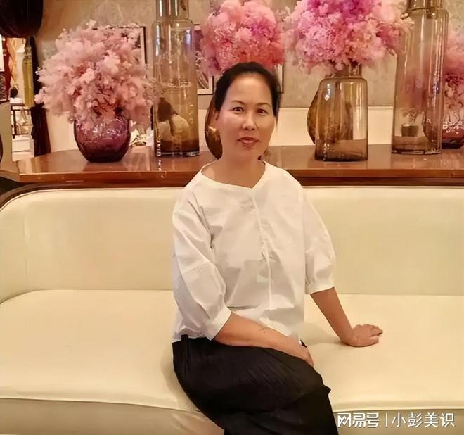 筱梅的信息不是靠山 拿捏汪小菲才是底尊龙凯时app难怪小杨阿姨有恃无恐马(图13)